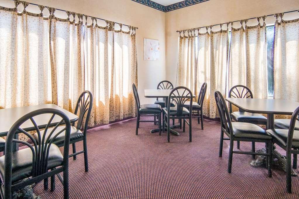 Econo Lodge Inn & Suites Sweetwater I-20 Eksteriør bilde