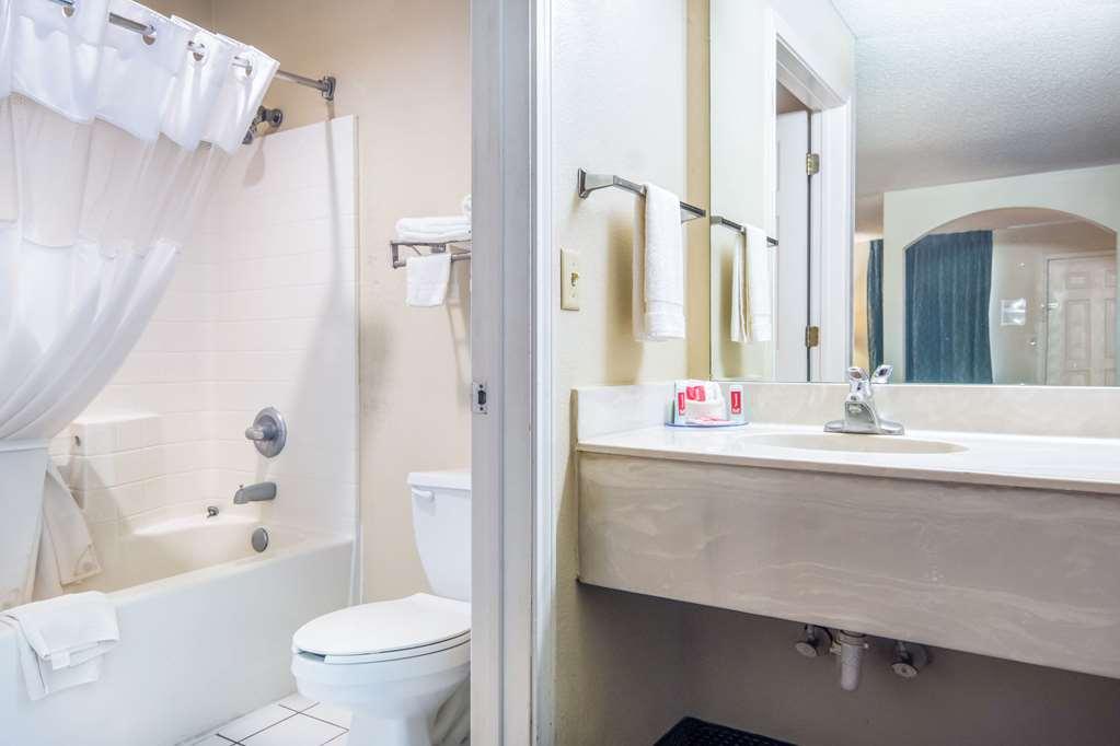 Econo Lodge Inn & Suites Sweetwater I-20 Eksteriør bilde