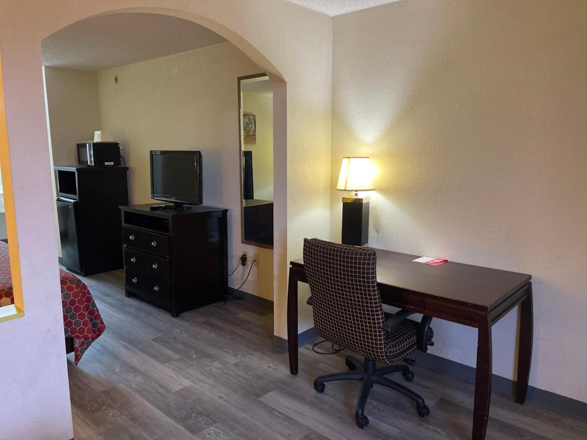 Econo Lodge Inn & Suites Sweetwater I-20 Eksteriør bilde
