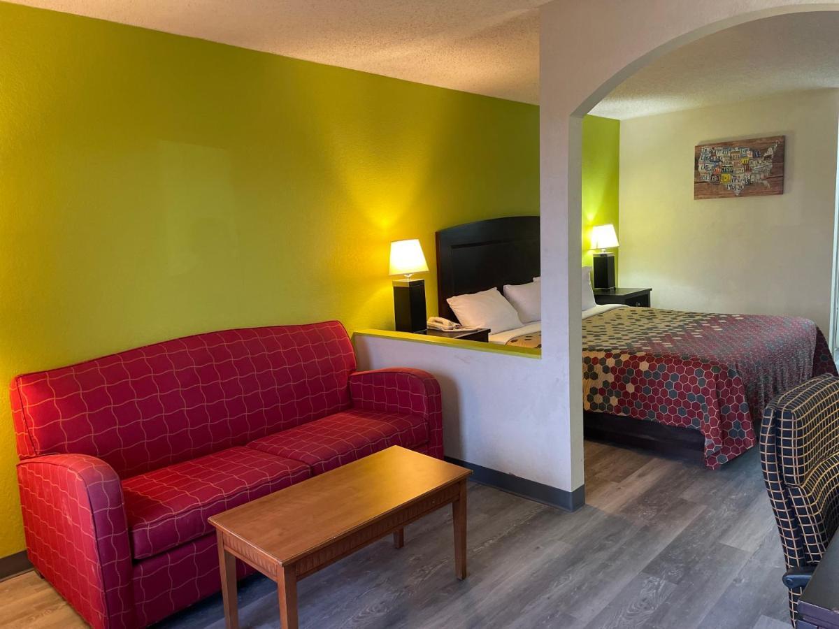 Econo Lodge Inn & Suites Sweetwater I-20 Eksteriør bilde