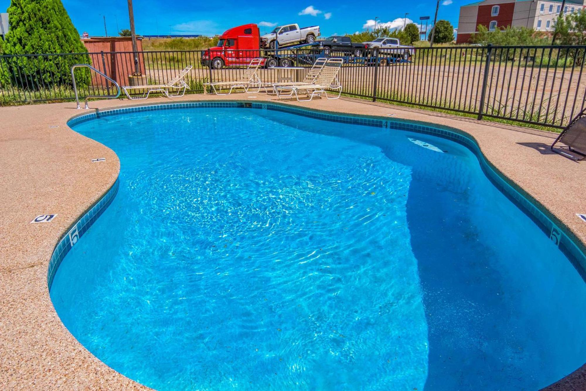 Econo Lodge Inn & Suites Sweetwater I-20 Eksteriør bilde