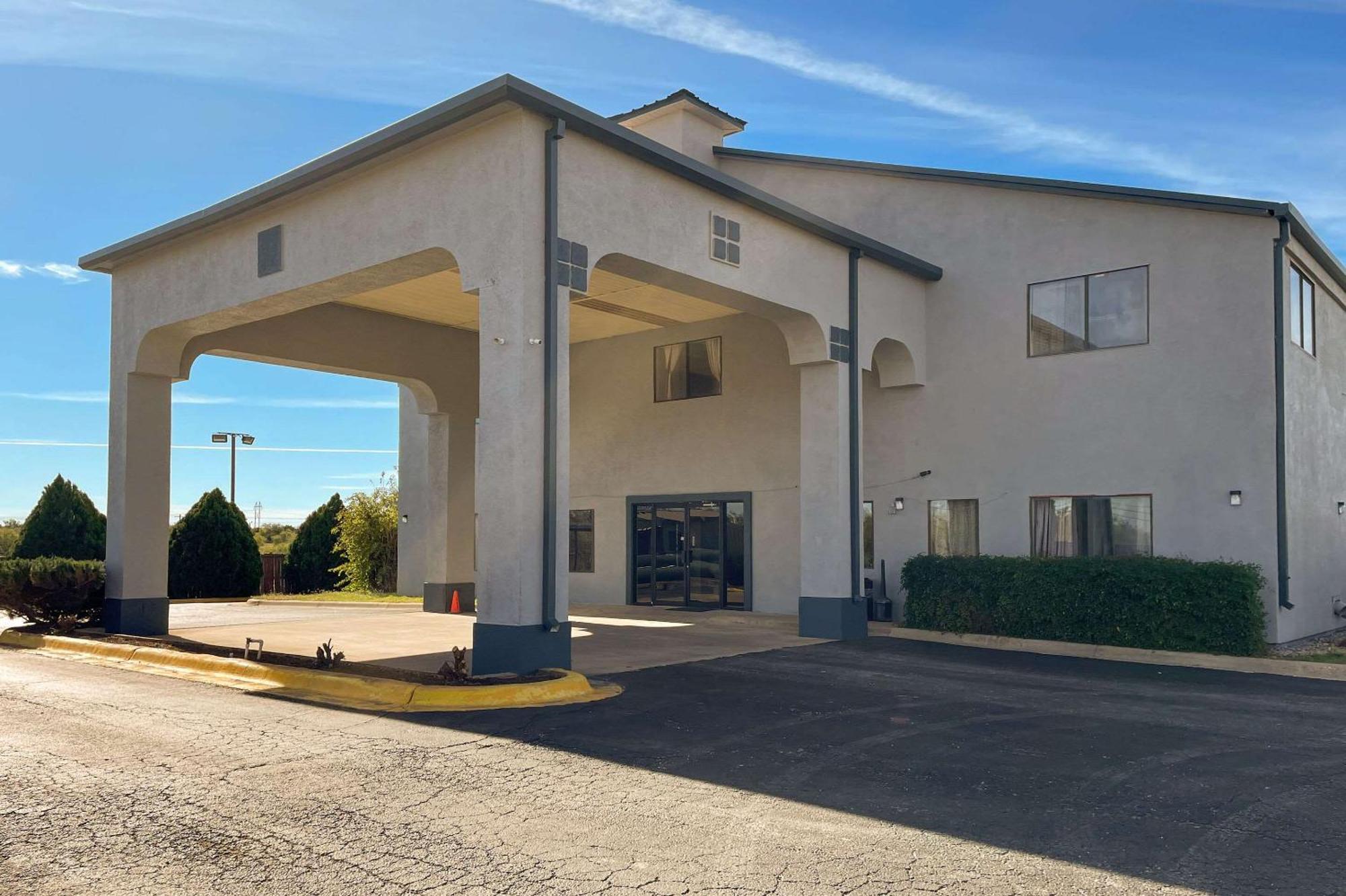 Econo Lodge Inn & Suites Sweetwater I-20 Eksteriør bilde
